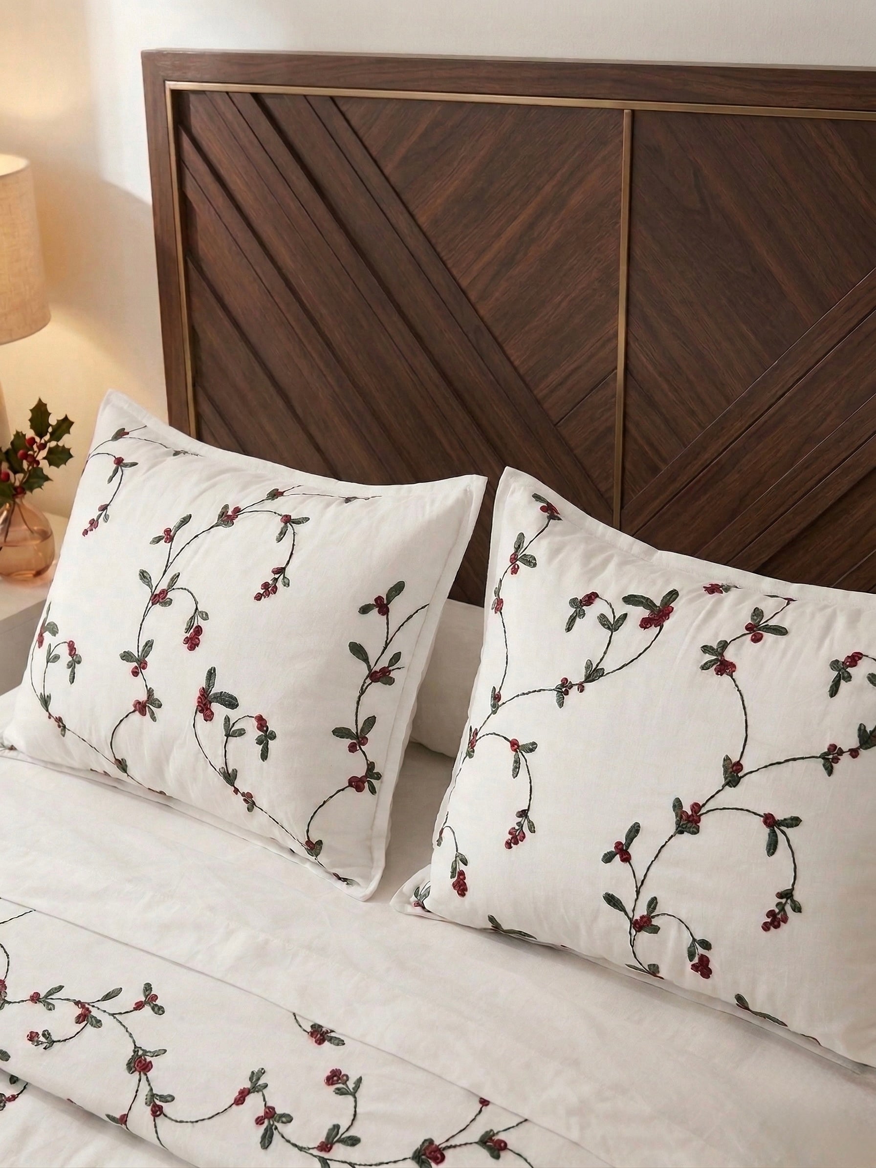 Nature's Elegance Embroidered 3-Piece Bedspread Set
