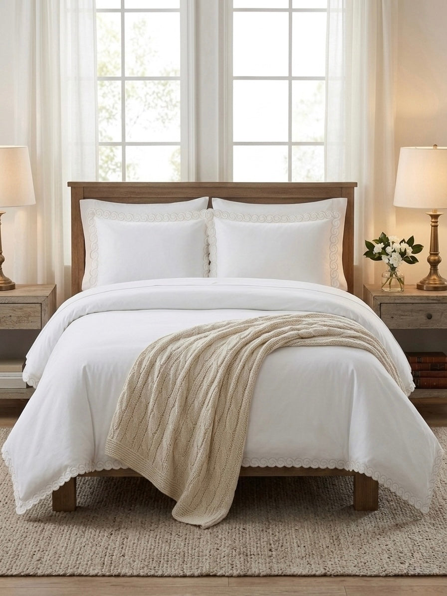 Hotel Collection New York City - 3pc Set | Premium Embroidered Scallop Duvet