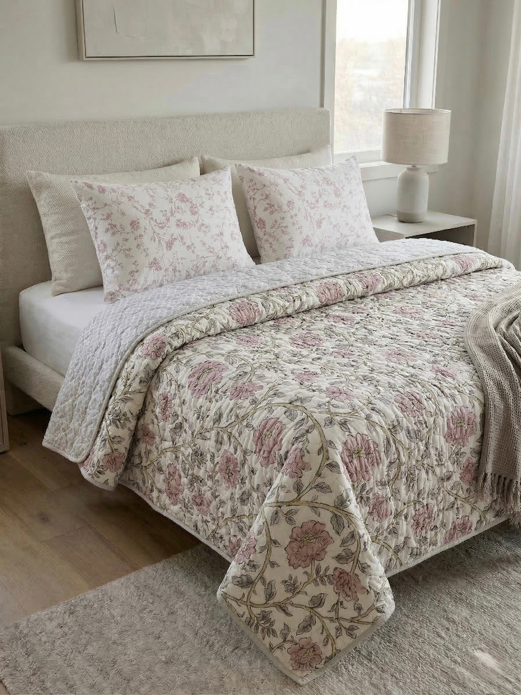 The Roseland Manor Reversible Quilted 3pc Bedspread Set – Premium Imported Cotton Bedding