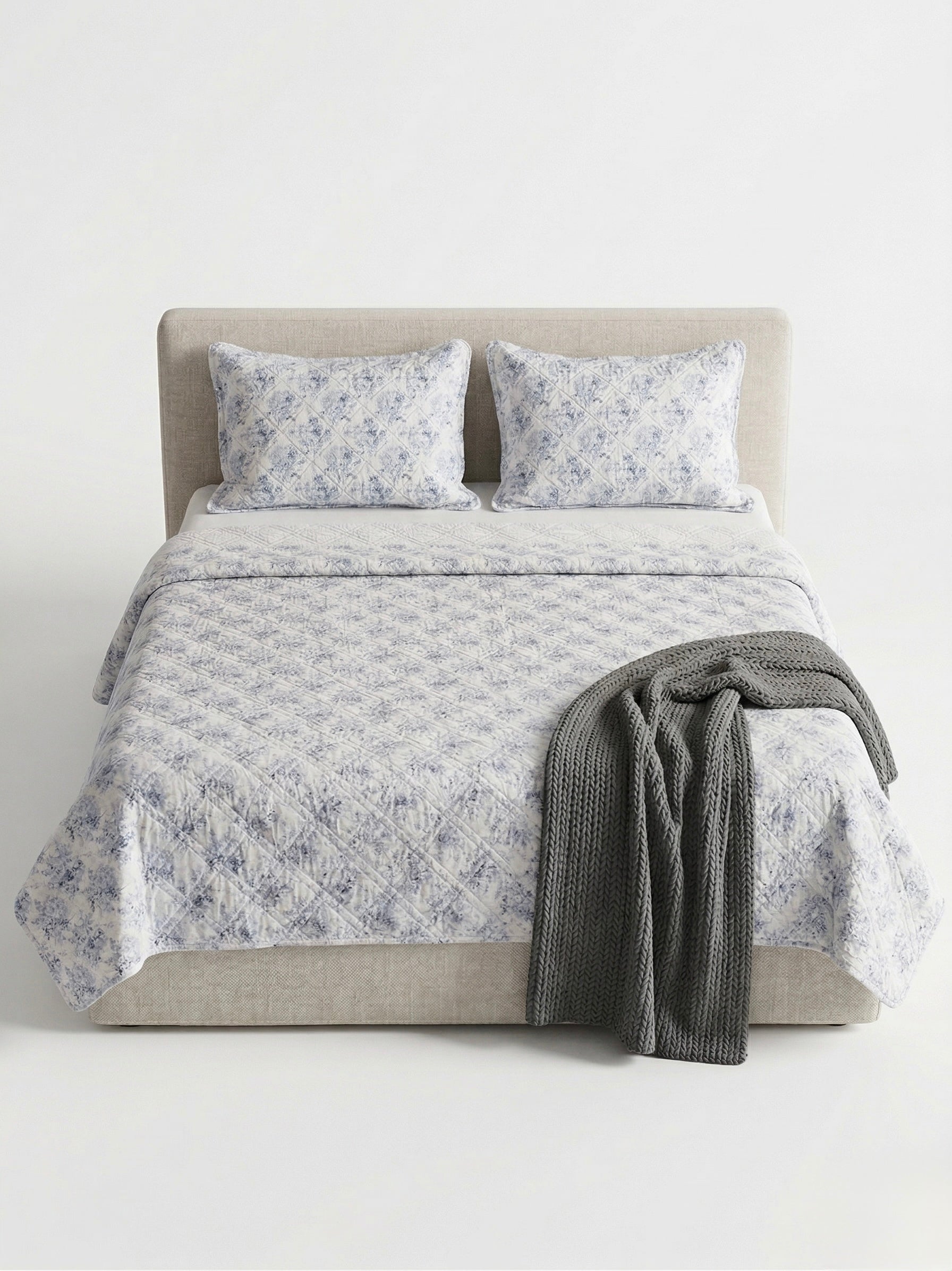 Midnight Bloom & Cream 3pc Quilted Set - Bedspread