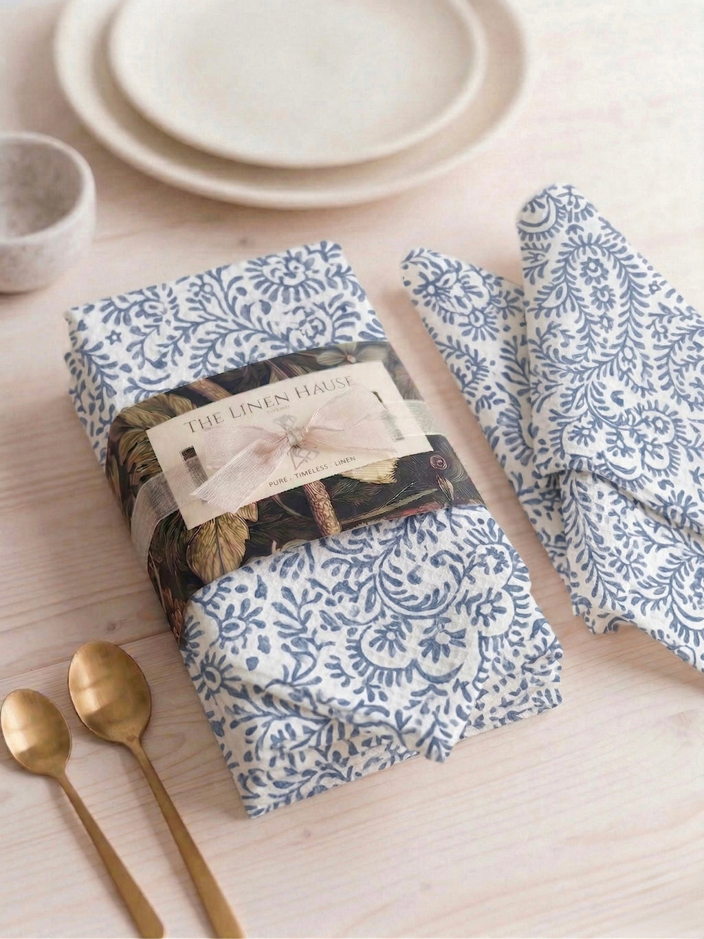 The Indigo Ivy 6pc Napkin Set