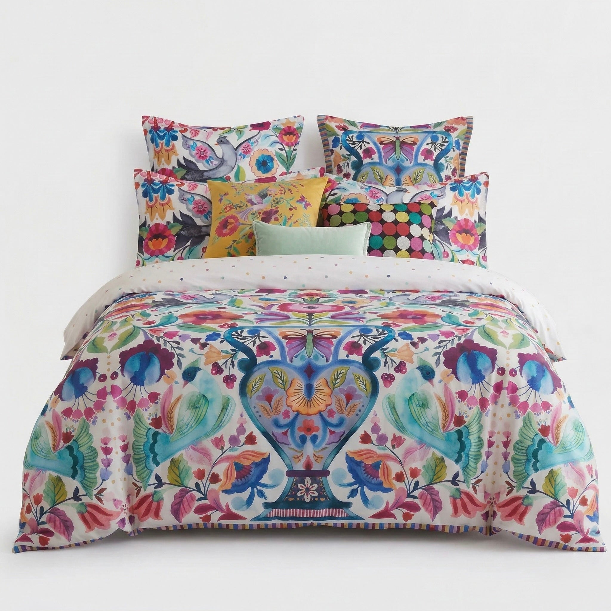 The Mallorca Ivory Queen Duvet Cover Set