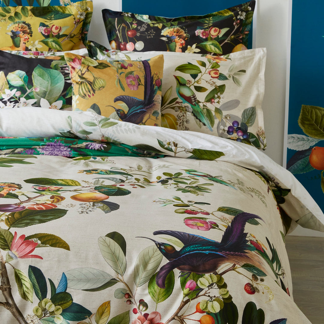The Isaac Duvet Cover Set - 5 pc
