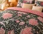 Noir Botanica Floral Quilt Cover